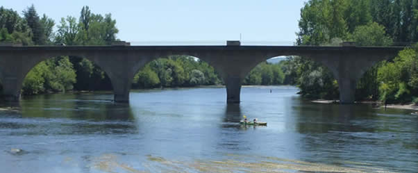 The confluence of the rivers Dordogne and Vezere at Limeuil where the D51 bridge links with the D51e